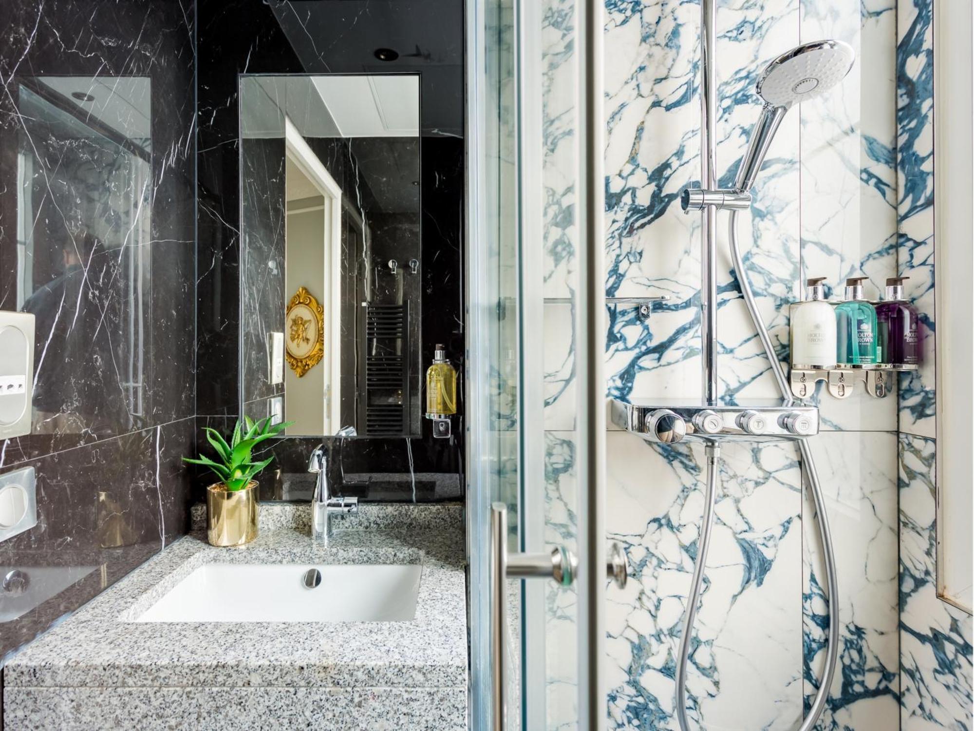 Merveil - Luxury Suite -Champs Elysees-Ponthieu II باريس المظهر الخارجي الصورة